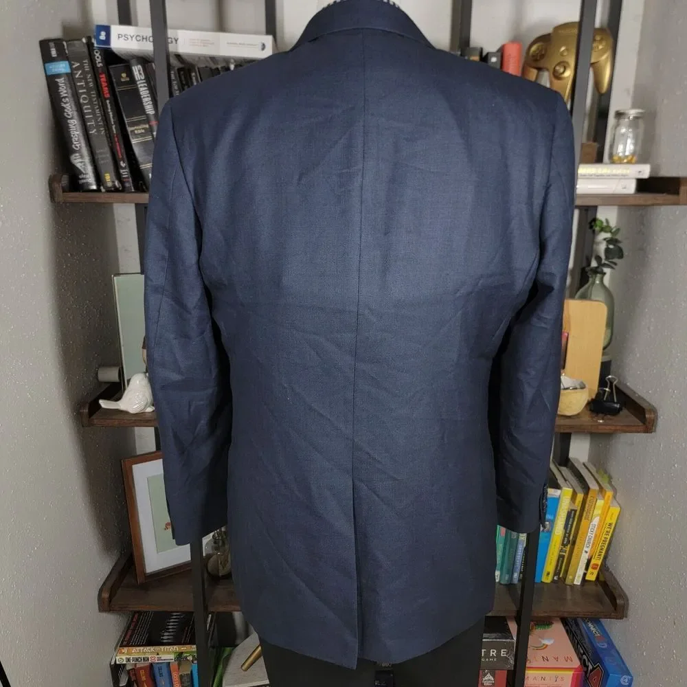 JOS A BANK Men's Sport Coat Blazer Three Button Navy Blue Silk Wool Ramie Sz 44L